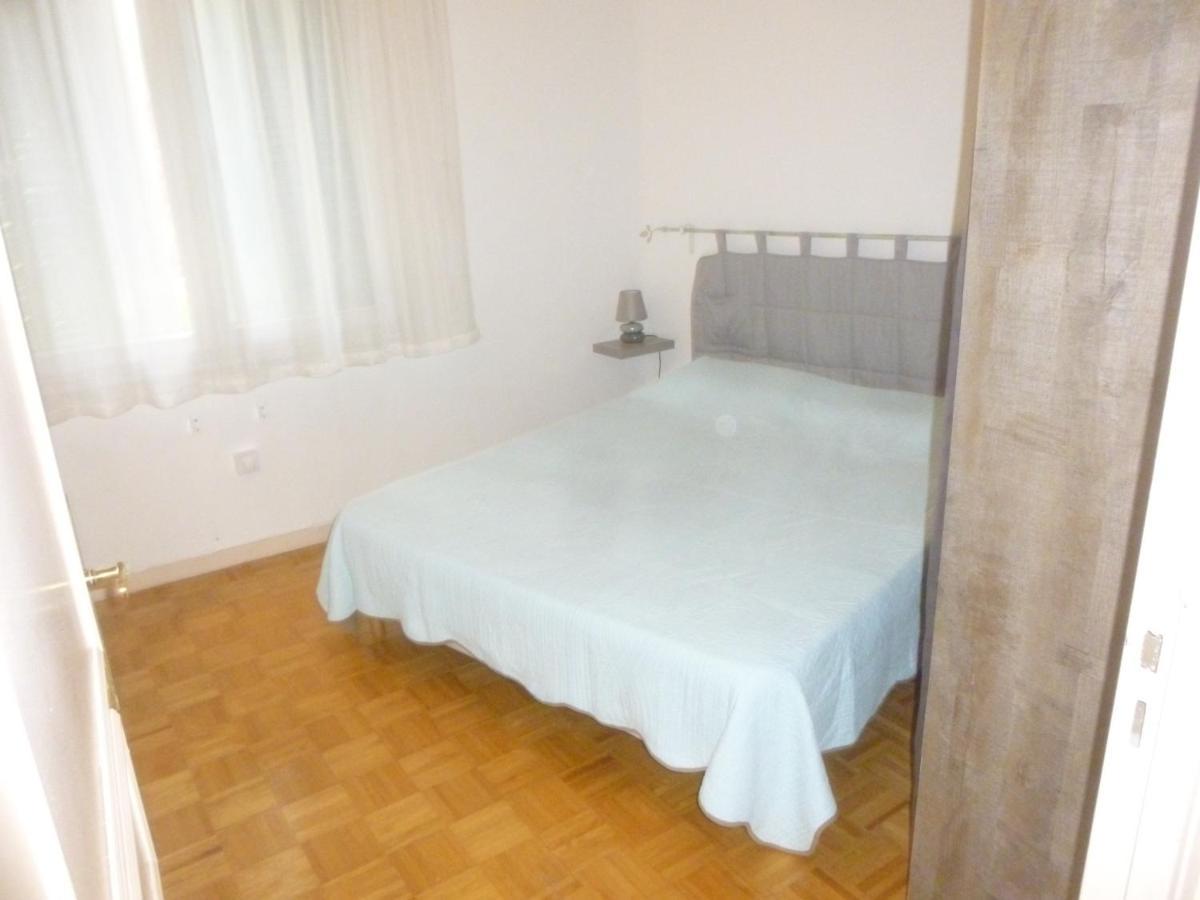 Sanary - Zone Pietonne - Clim - 2 Chambres 4 A 6 Personnes - Wifi Luaran gambar