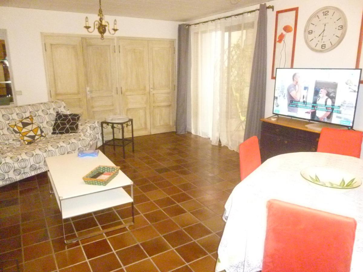 Sanary - Zone Pietonne - Clim - 2 Chambres 4 A 6 Personnes - Wifi Luaran gambar